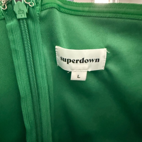 Superdown Revolve Green Dress - Picture 3 of 4